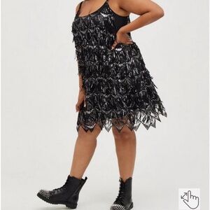 Size 6!! Torrid sequin fringe dress. 20’s style flapper dress. Size 6.